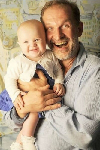 Иван Добронравов впервые стал отцом