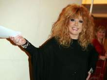 «Королева всех плебеев»: Цыганова раскритиковала Пугачеву