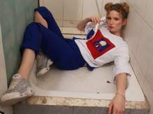 "Стала столетней бабушкой": у  Монеточки диагностировали опасное заболевание