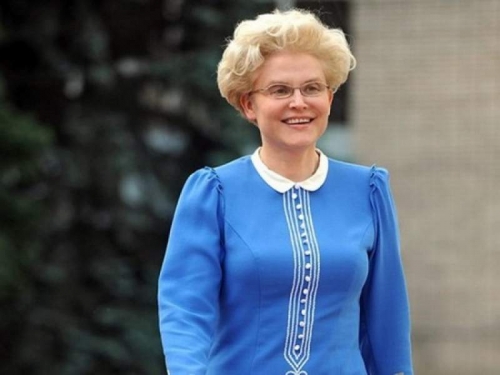 Новости дня: Малышева рассказала о том, как смогла справиться с раком