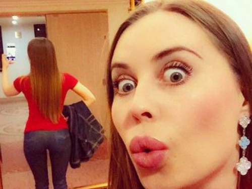 Новости дня: "Любят девушки попу баловать": звезда "Уральских пельменей" Михалкова возбудила фанатов фото с интимных процедур