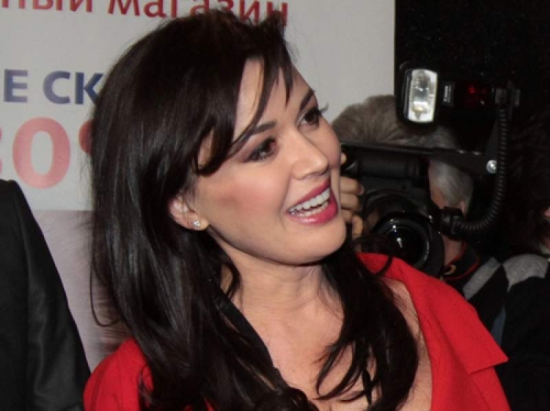 Новости дня: В истории с раком мозга у Заворотнюк поставлена точка