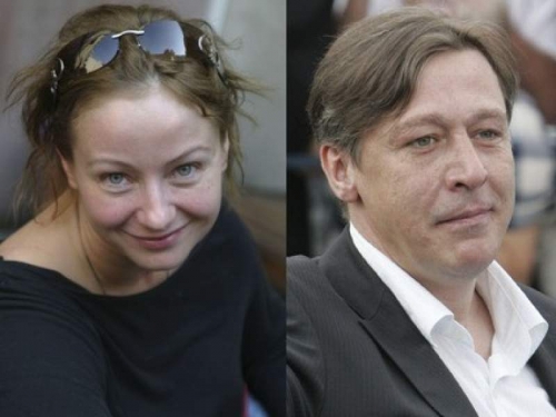 Новости дня: "Мог кинуть в меня табуреткой": Добровольская рассказала о разводе с Ефремовым