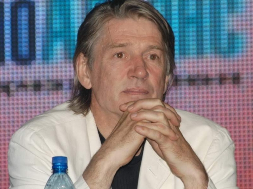 Новости дня: "Обманул храм": гениального Абдулова "оплевали" после смерти