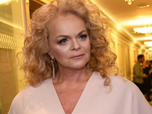 Новости дня: Взбешенная Лариса Долина отомстила мужу-изменщику