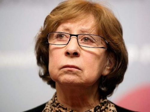 Новости дня: "Закричала в голос":  смерть великого артиста добила Ахеджакову