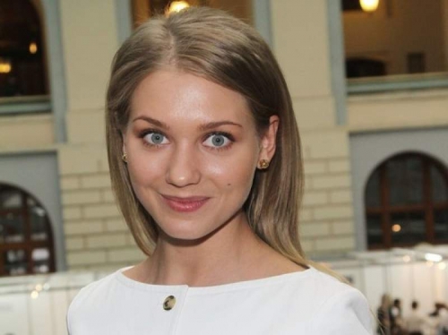 Новости дня: "Устала отдыхать": недовольная затянувшимся отпуском на Мальдивах Асмус возмутила Сеть