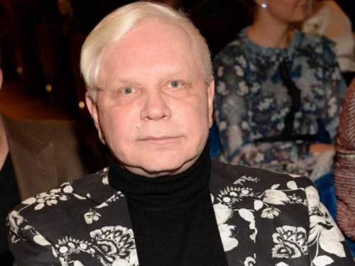 Новости дня: Директор разбитого инсультом Бориса Моисеева рассказал о проблемах артиста