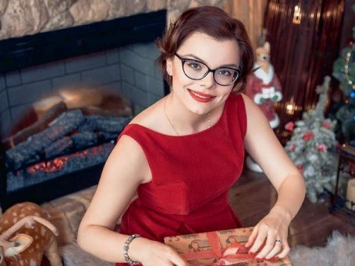 Новости дня: Сумки на полмиллиона: молодая любовница сорит деньгами обедневшего Петросяна