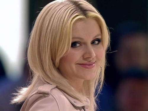 Новости дня: Певицу Натали заподозрили в беременности