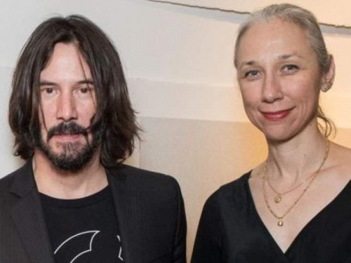 Новости дня: 55-летний Киану Ривз сделал предложение своей престарелой подруге