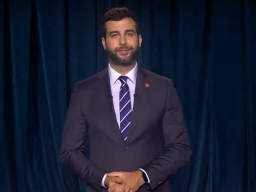 Новости дня: "Перестанут смеяться": Ургант поиздевался над "Уральскими пельменями"