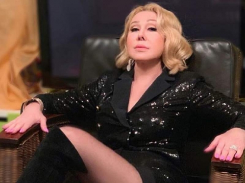 Новости дня: Успенская появилась в шоу Малахова, лежа обнаженной в ванне