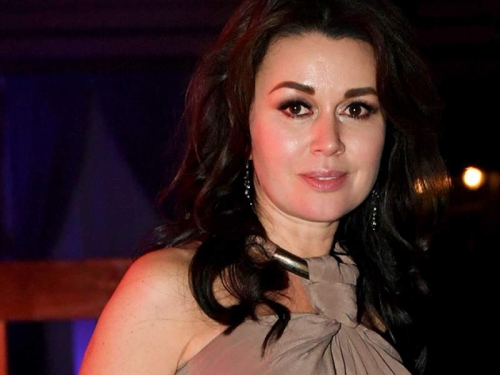 Новости дня: Стало известно, где Анастасия Заворотнюк встретит Новый год