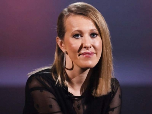 Новости дня: Эксперты хотели сбежать с первого эфира нового шоу Собчак на Первом канале