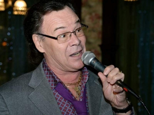 Новости дня: В своей загубленной карьере певец Муромов обвинил Аллу Пугачеву