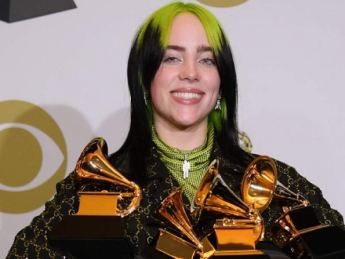 Новости дня: Скривившая лицо Билли Айлиш на вручении "Оскара" стала мемом