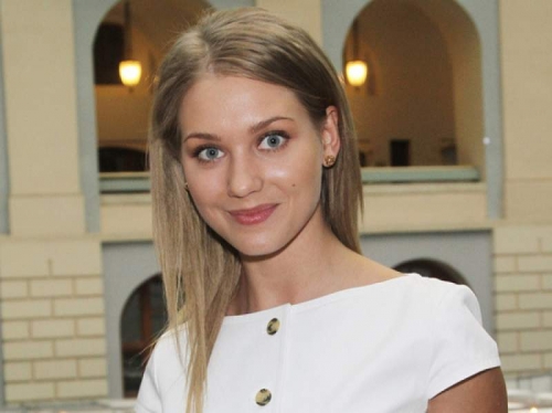 Новости дня: Кристина Асмус показала всем свою сестру: сходство девушек поразительно!