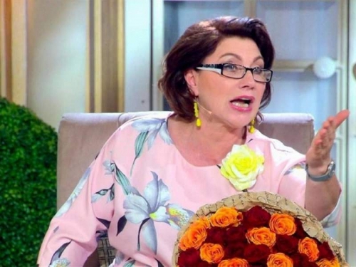 Новости дня: "Давай поженимся" временно закрыли из-за коронавируса