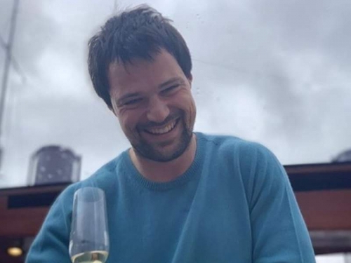 Новости дня: Данила Козловский опубликовал первое фото с дочкой