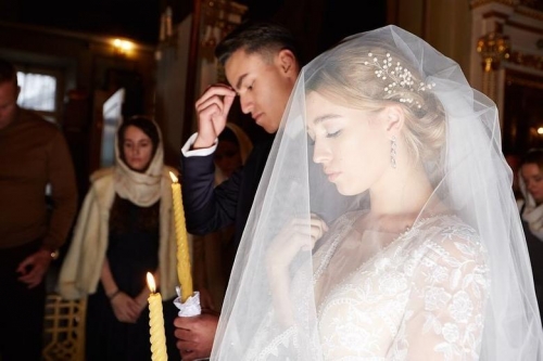 Новости дня: Сын "Иванушки" Кирилла Андреева тайно женился