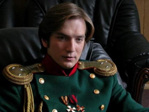 Новости дня: У звезды "Бедной Насти" обнаружили коронавирус