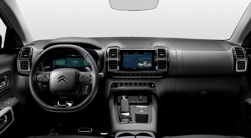 Новинку Citroen засветили на премьере другой модели: скорее всего, это свежий C5 Aircross