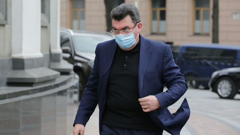 Глава СНБО призвал разобраться с "российской пропагандой" на телевидении