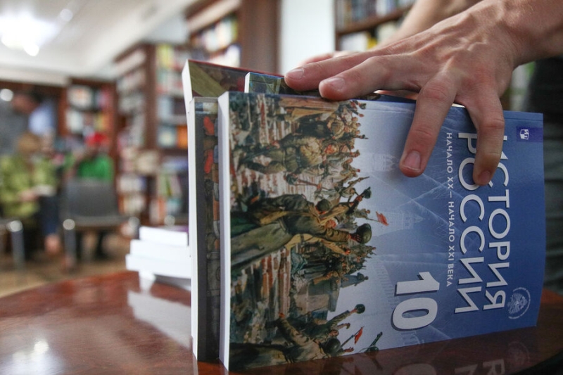 «Как ложь приводит к катастрофам». Новый учебник по истории появится в школах к 1 сентября 