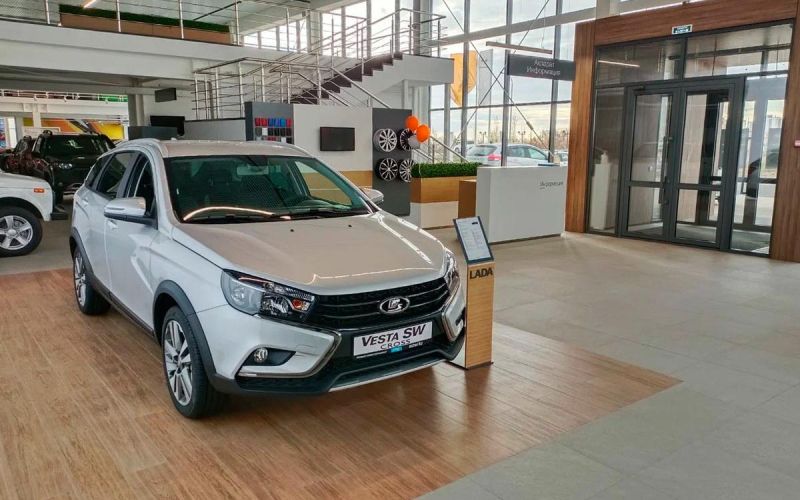
            Kia, Lada и другие бренды перестали продавать авто россиянам в Казахстане
        