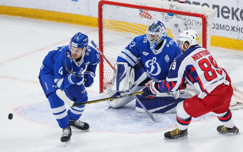 Московское «Динамо» второй раз в сезоне обыграло ЦСКА в матче КХЛ