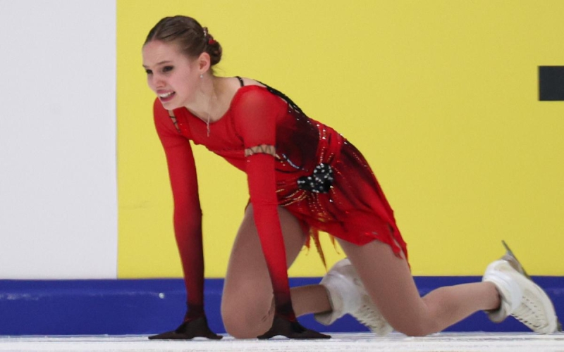 Упавшая на Кубке «Первого канала» фигуристка проведет неделю в больнице