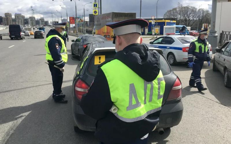 Что грозит водителям за езду с чужими номерами. Суд все объяснил