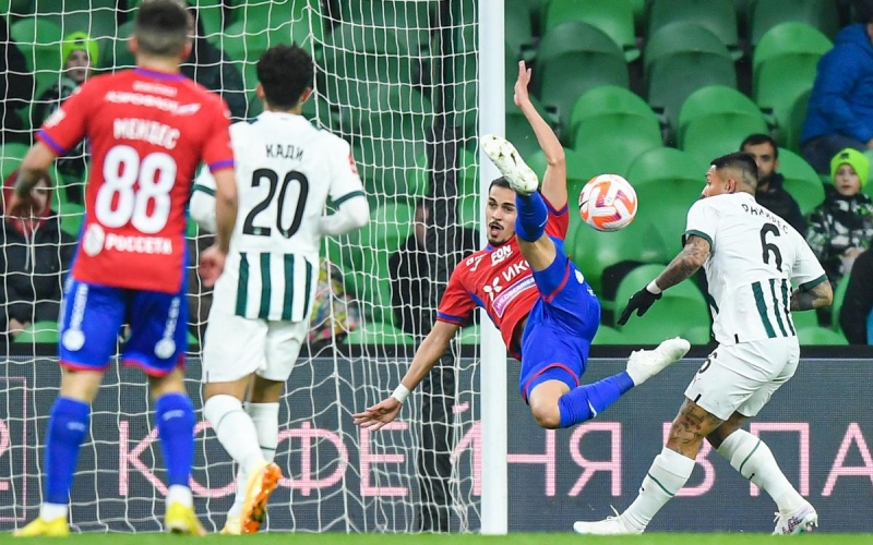 ЦСКА проиграл «Краснодару», но вышел в полуфинал Кубка России