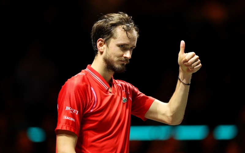 Даниил Медведев выразил надежду на улыбку дочки после победы в Роттердаме