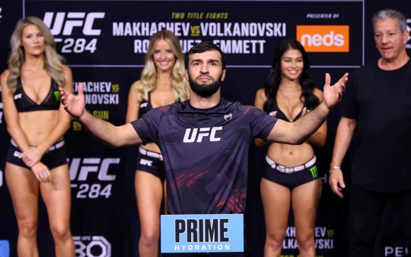 Друг Нурмагомедова второй раз подряд провалил взвешивание в UFC