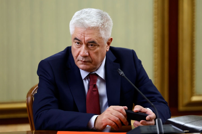 Двух полковников из Москвы уволили из-за блогера из Латвии 