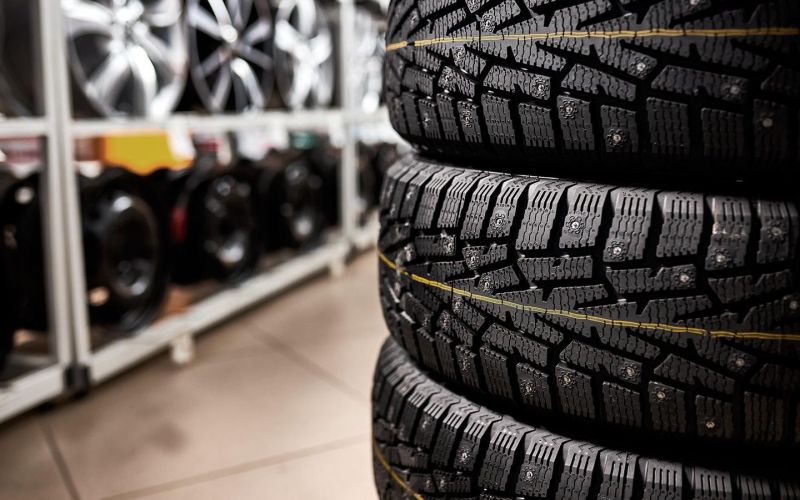 
            Эксперты предупредили о дефиците шин на китайские автомобили
        
