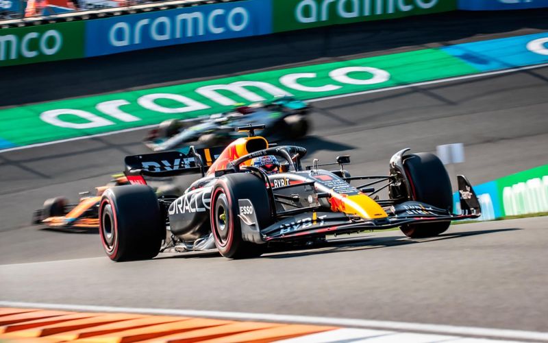 
            Ford объявил о возвращении в Формулу 1. На это место претендовал Porsche
        