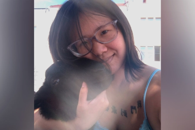 «Хотела показать своей корове Москву». Почему американку увели с Красной площади 