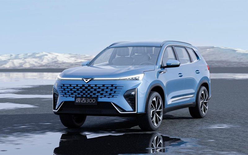 
            Kaiyi готовит кроссовер на базе Chery Tiggo 8. Его ждут в России
        