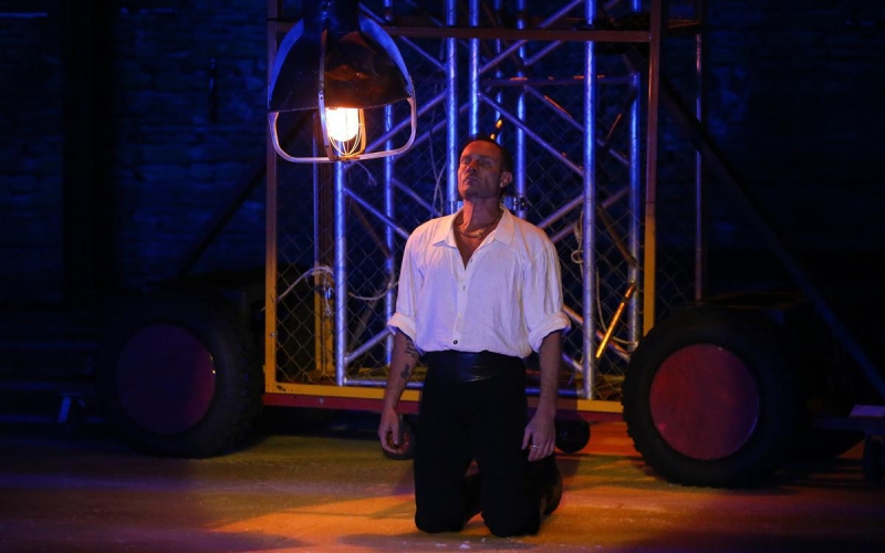 Плющенко высказал поддержку Костомарову