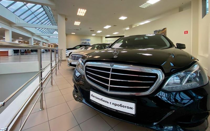 «Приличные варианты смели». Что происходит с ценами на подержанные машины