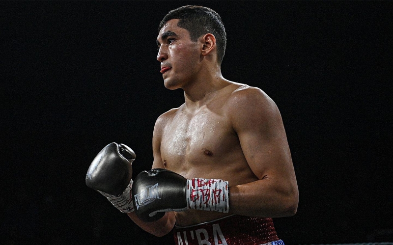 Российский олимпийский чемпион нокаутировал экс-чемпиона мира по боксу