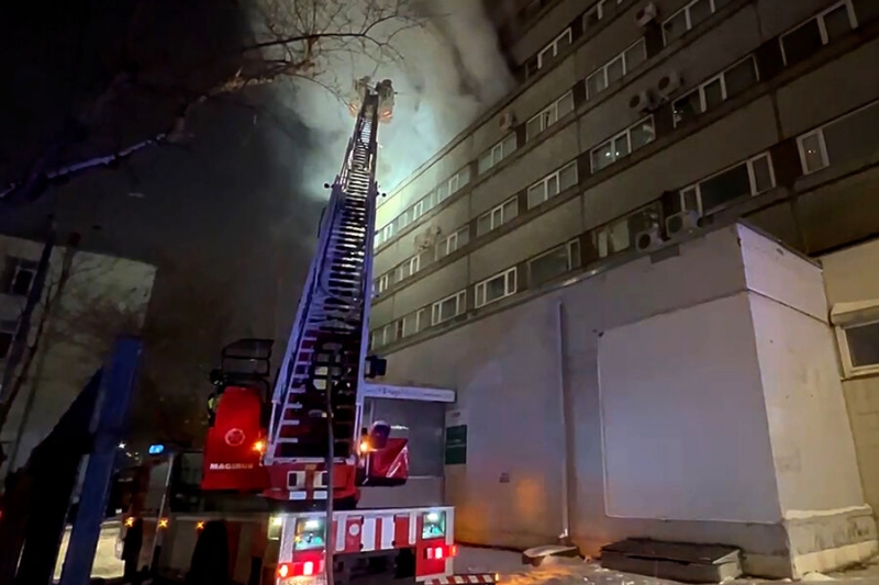 Смертельный пожар в отеле в центре Москвы. Что известно 