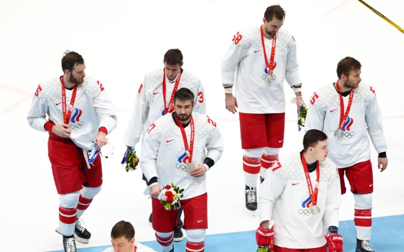 Глава IIHF после общения с МОК уклонился от вопроса о возвращении России