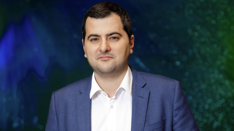 Овчинский: столичная компания на 20 процентов увеличила выпуск одежды