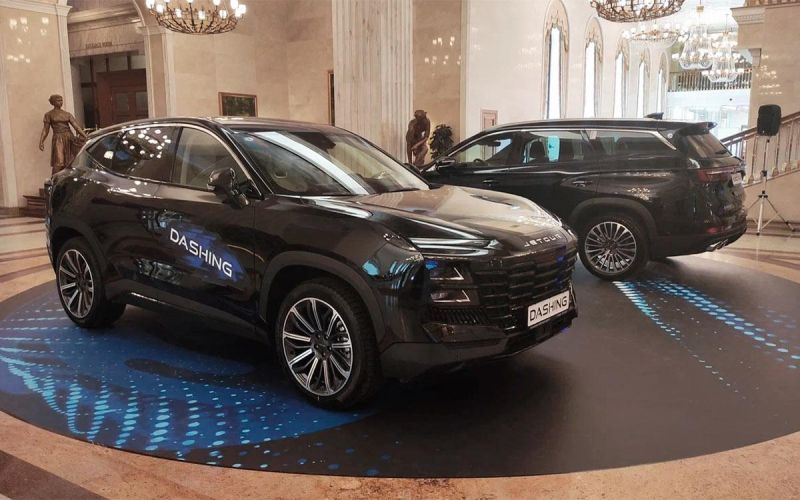 
            Размножение делением. В России появился еще один китайский автобренд
        