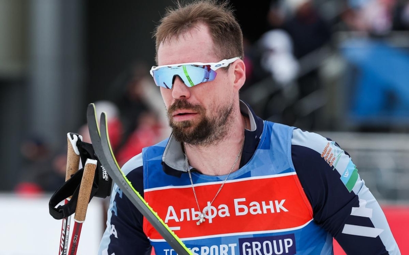 Устюгов опередил Большунова в масс-старте на чемпионате России