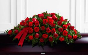 Ритуальные товары для похорон: зачем нужен венок